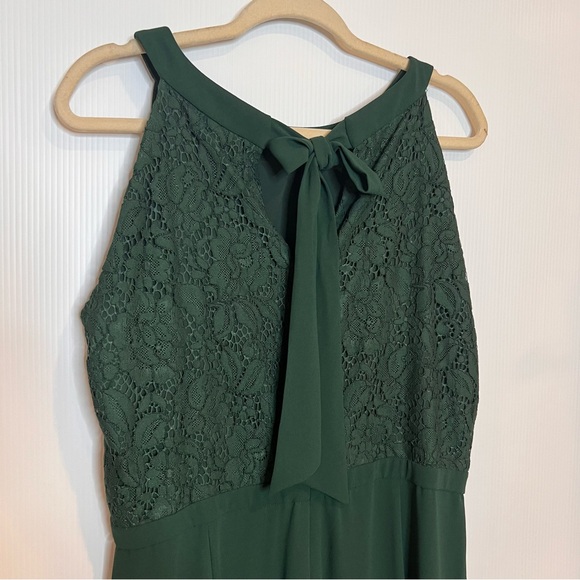 GAL MEETS GLAM Alina Lace Back Jumpsuit. Size 12 - Picture 5 of 9